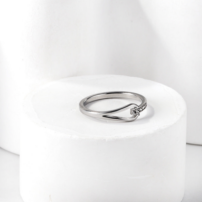 18K Gold Plated Stainless Steel Water Drop Geometric Ring | Tarnish-Free & Hypoallergenic