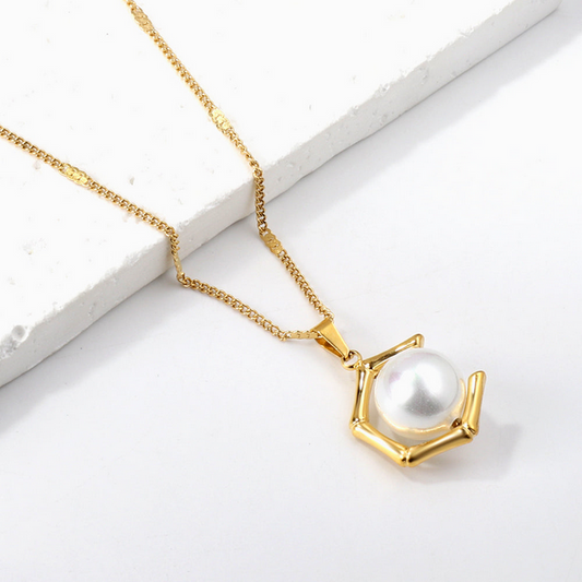 Geometric Hexagon Pearl Pendant Necklace | Tarnish-Free 18K Gold Finish