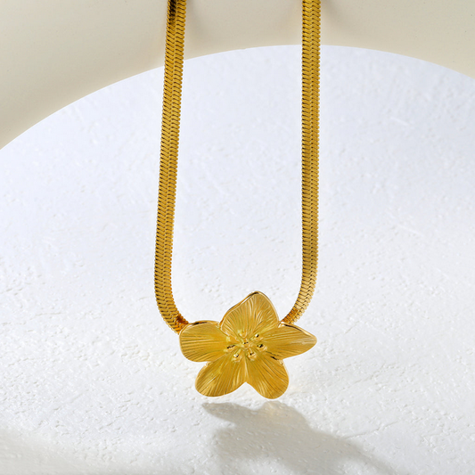 Statement Flower Pendant Necklace | Gold Snake Chain Tarnish-Free 18K